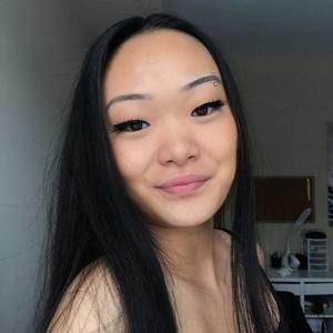 Meet your Posher, Eri